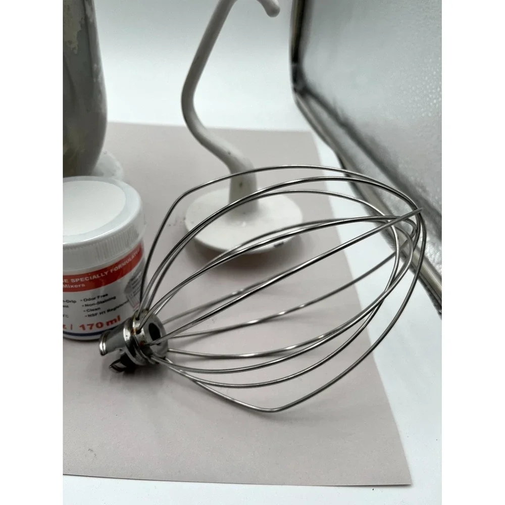 Vintage KitchenAid Hobart K5-A Electric Standalone Mixer 5qt‎ White 300W